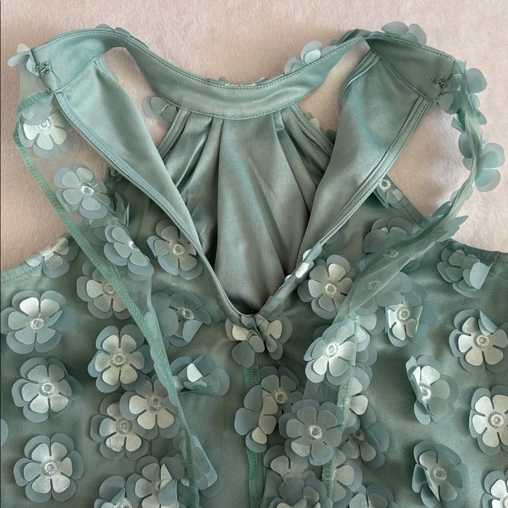 {Anthropologie} Eva Franco | 3D Flower Applique Sleeveless Back Tie Halter Top S - Picture 13 of 16